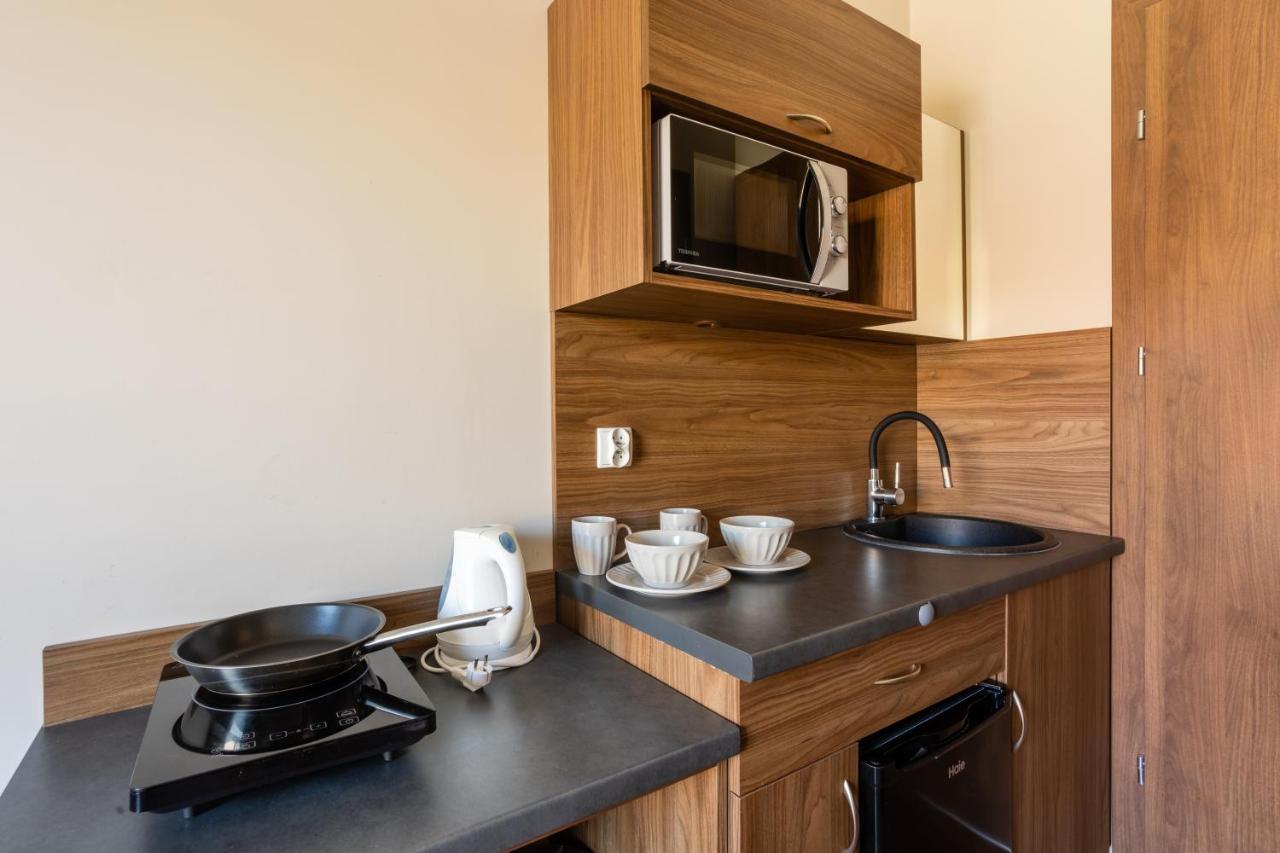 Noclegijarocin Bed & Breakfast Bagian luar foto