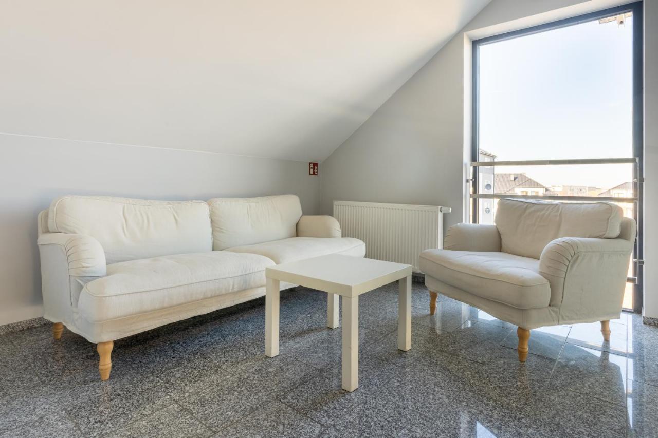 Noclegijarocin Bed & Breakfast Bagian luar foto